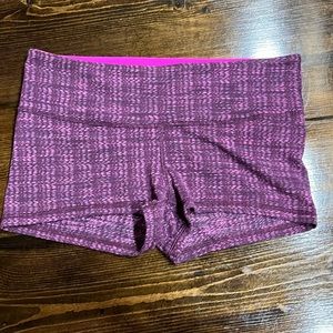 Lululemon Boogie Short Ziggy Wee August Glo/Raspberry Glo Light